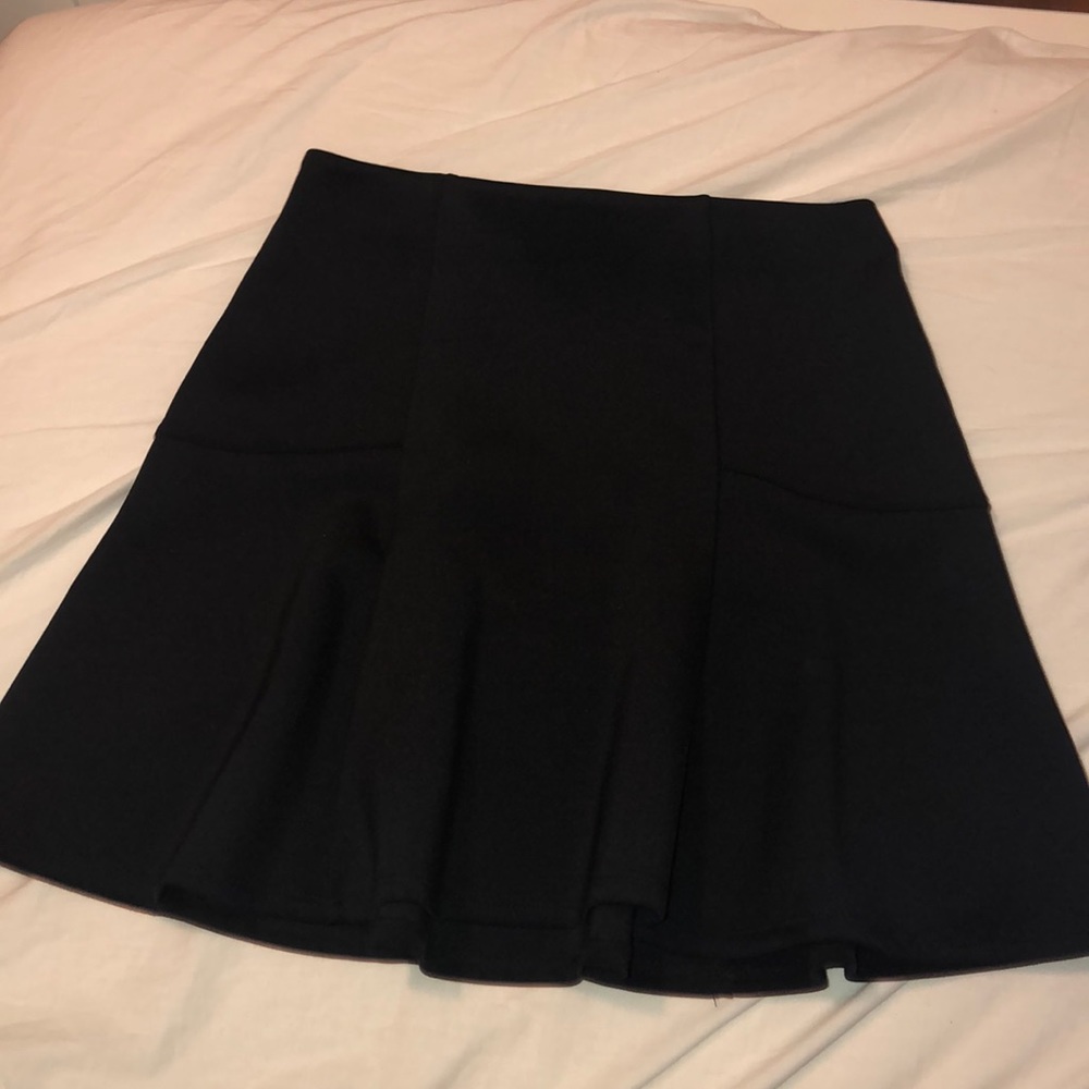 This classy black skirt.